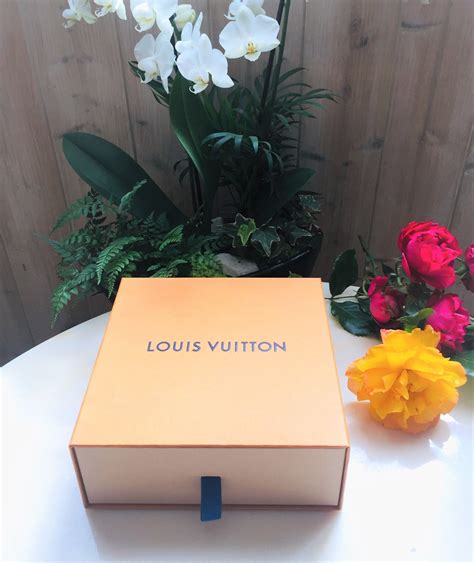 boite louis vuitton vide prix|louis vuitton boite mini.